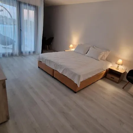 Hotel Cinexa Club